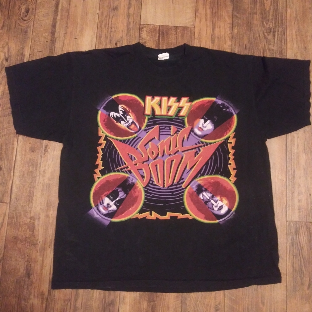 Vintage KISS band Sonic Boom concert shirt - Picture 1 of 4